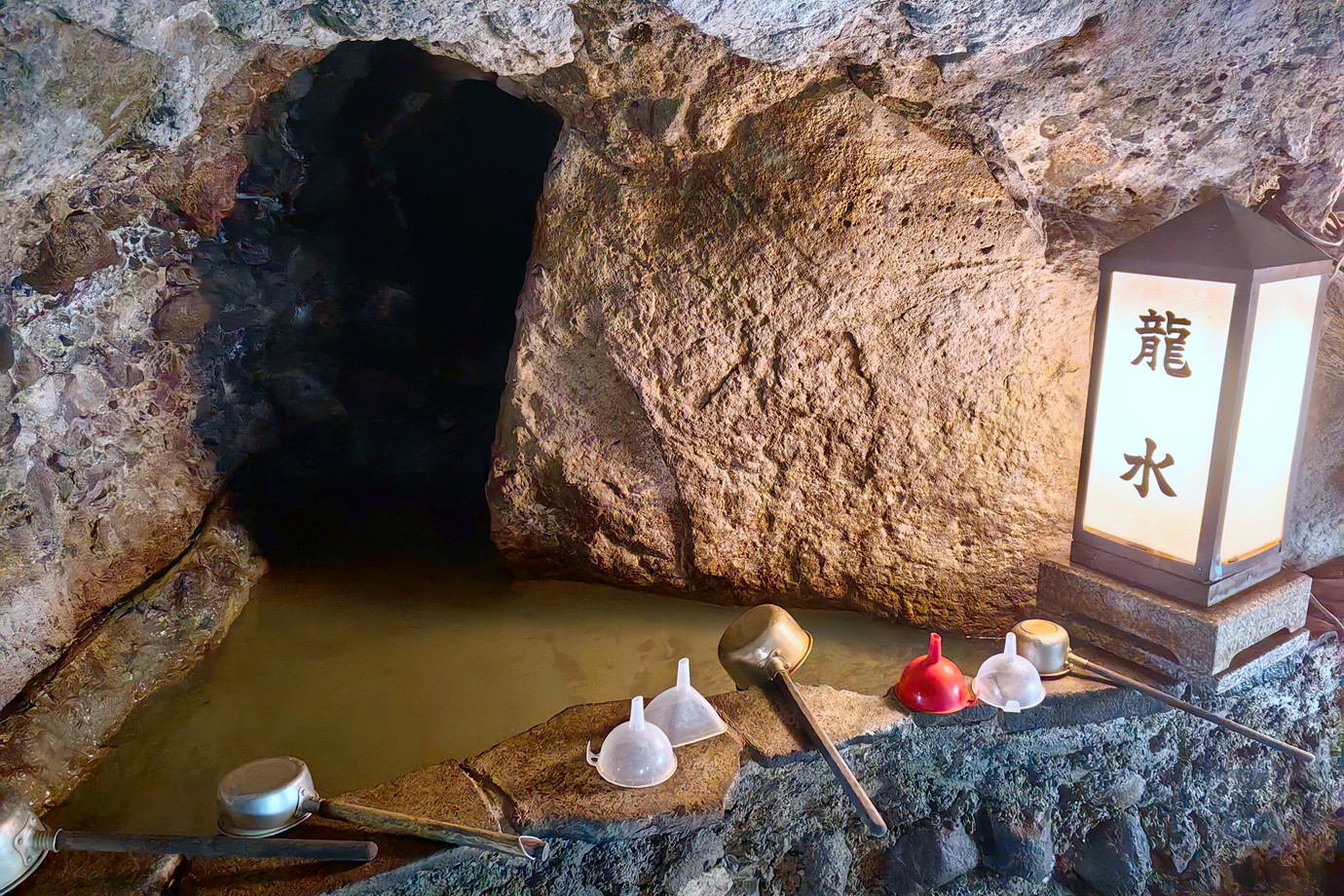 小豆島-42番龍水寺